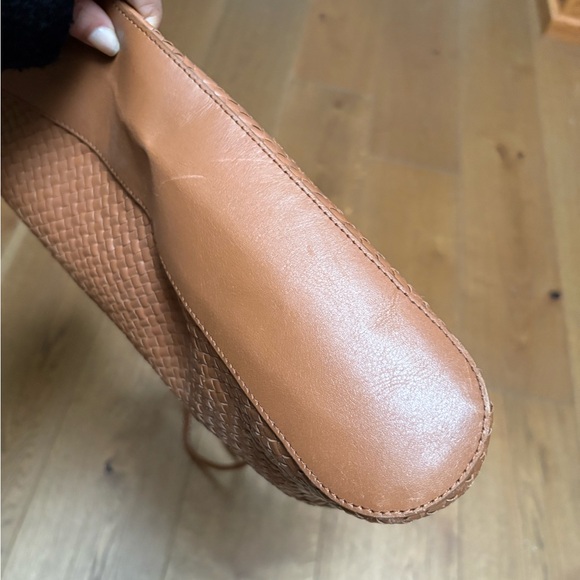 Quince Italian Leather Handwoven Tan Tote - Picture 5 of 9